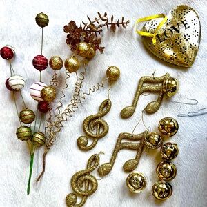 Gold Glitter Metal Ornament Sets
